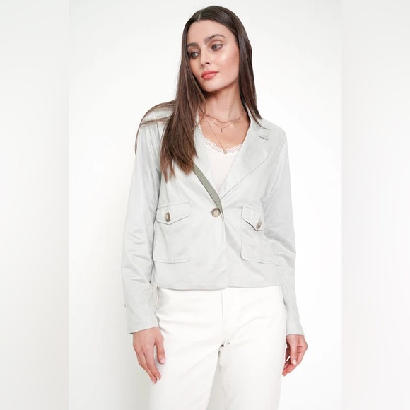 Mystree Jackets & Blazers - Mystree Soft Gray Women's Blazer